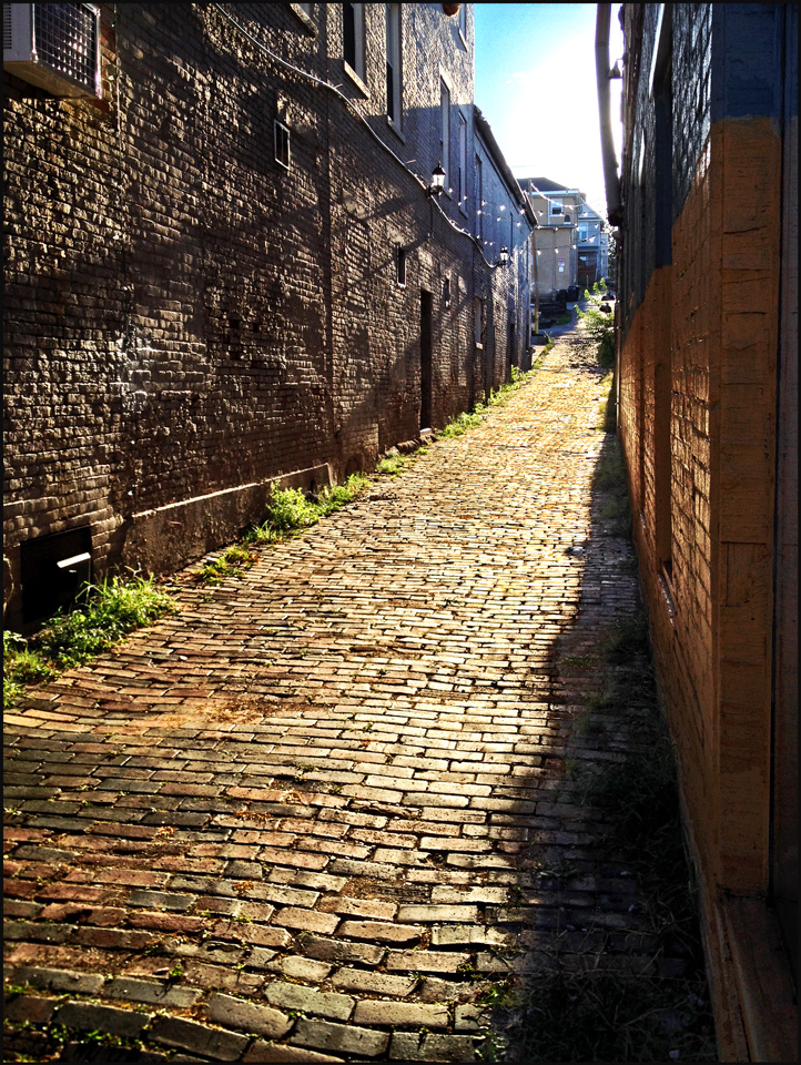 Athens Alley photo by Jay Snively